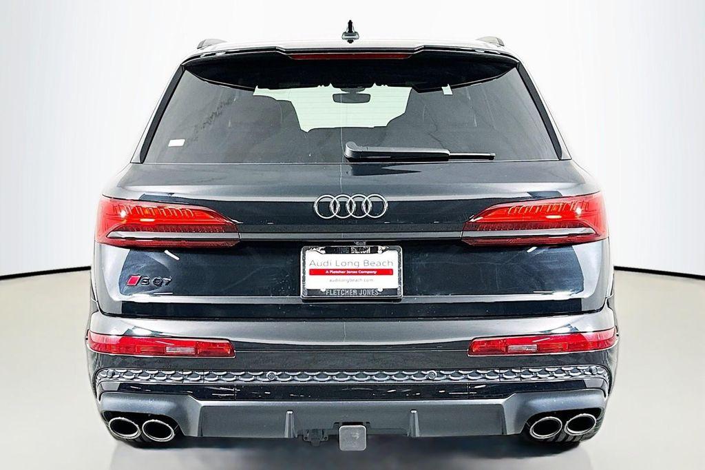 new 2026 Audi SQ7 car, priced at $101,240