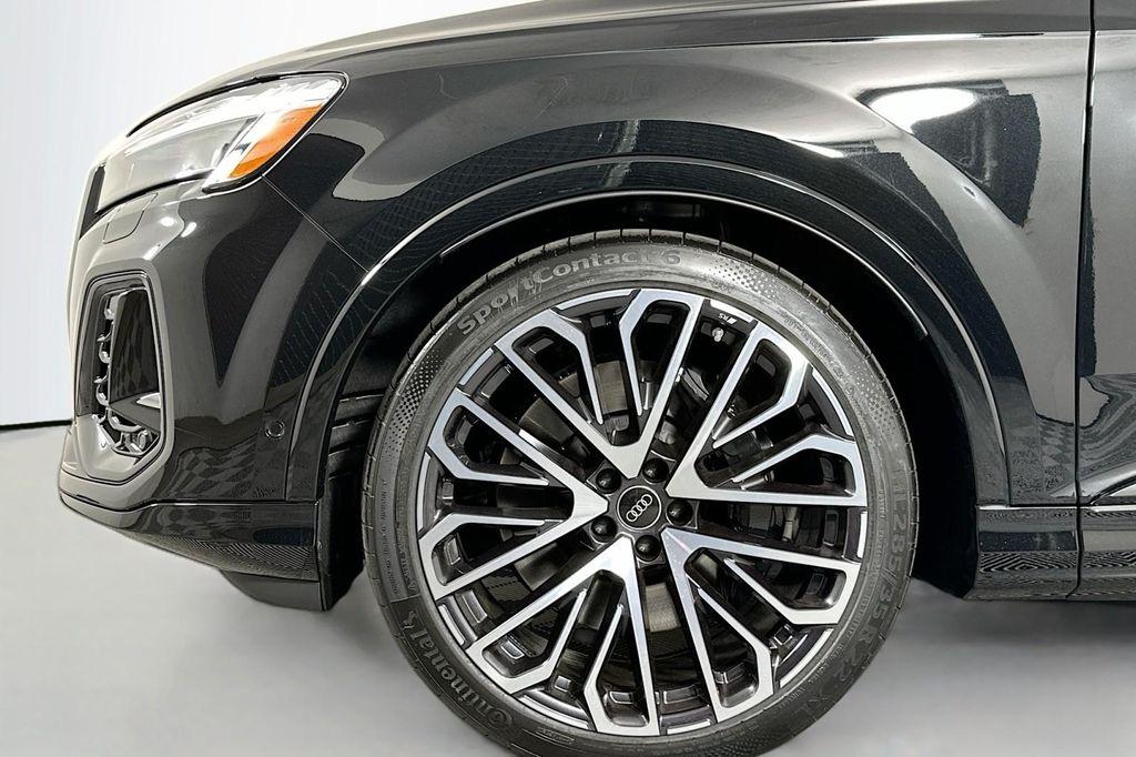 new 2026 Audi SQ7 car, priced at $101,240