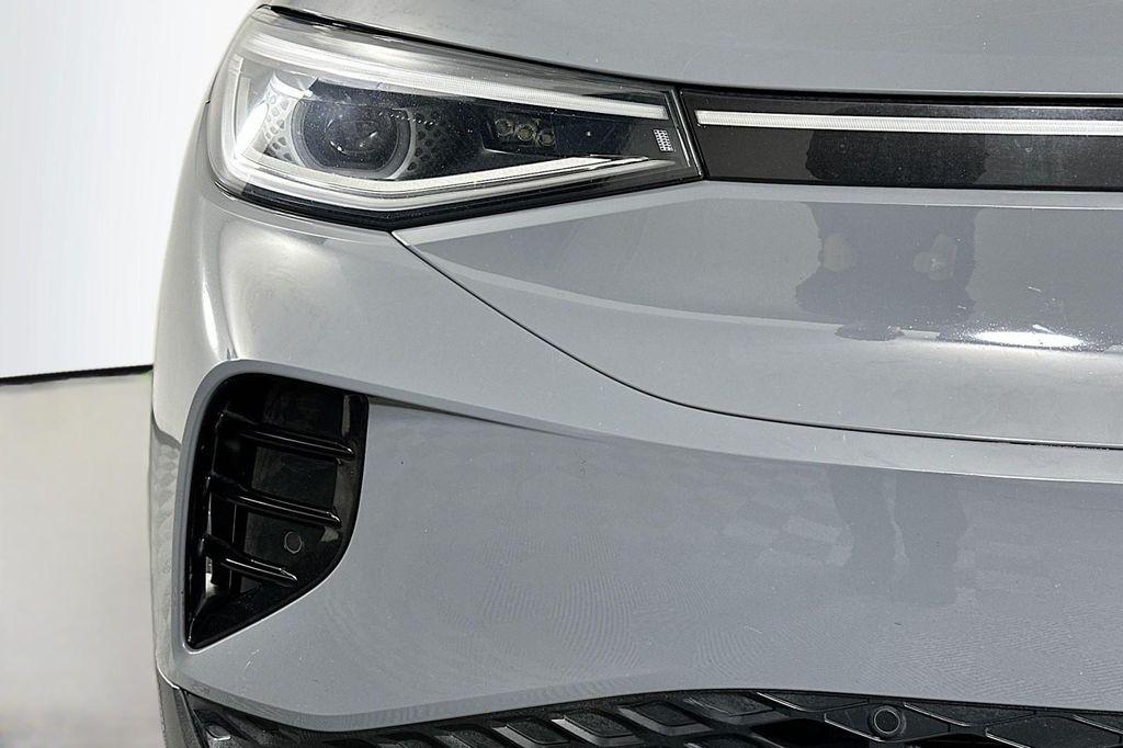 used 2023 Volkswagen ID.4 car, priced at $19,494