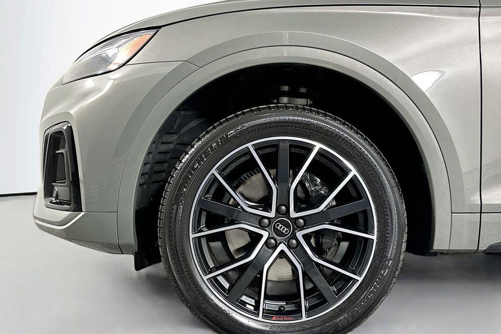 used 2024 Audi SQ5 car, priced at $47,994