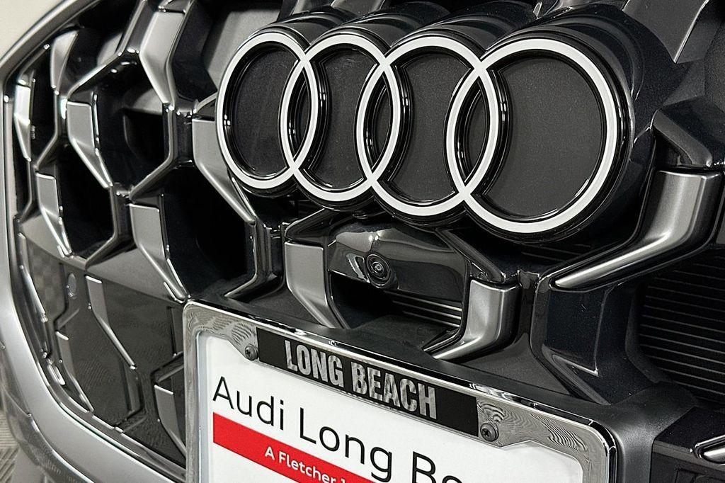 new 2025 Audi Q5 car, priced at $62,540