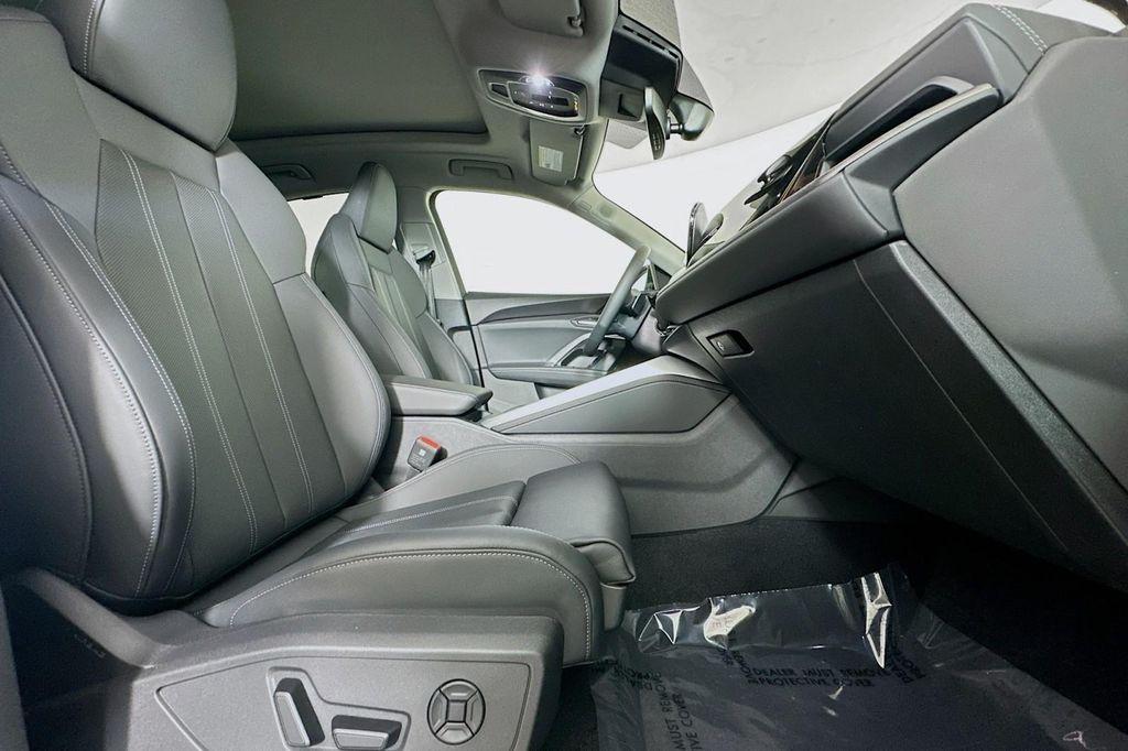 new 2025 Audi Q5 car, priced at $62,540