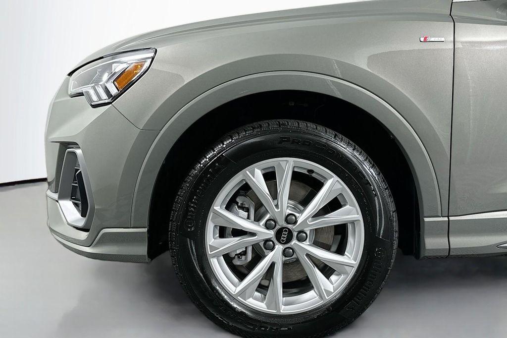 new 2025 Audi Q3 car, priced at $43,925