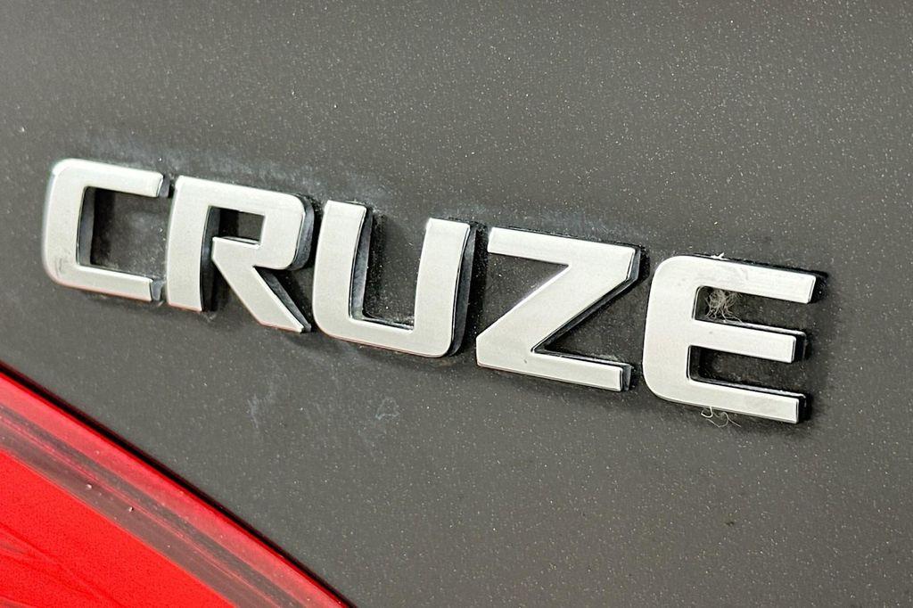 used 2018 Chevrolet Cruze car, priced at $10,693