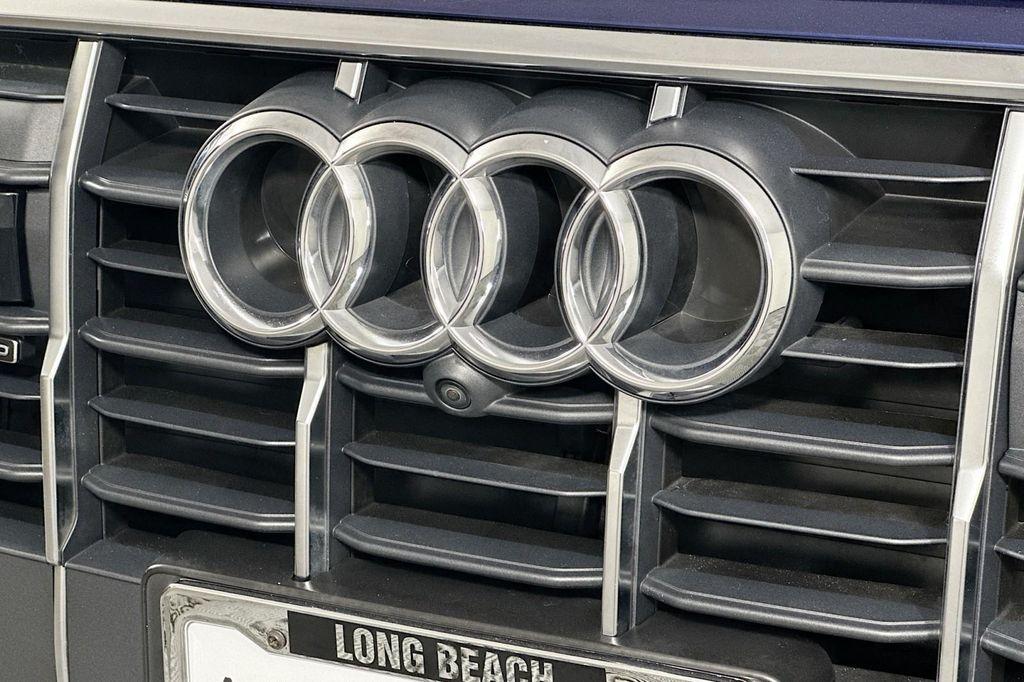 used 2022 Audi Q7 car, priced at $33,573