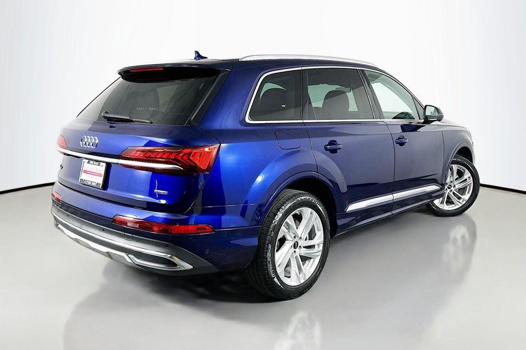used 2022 Audi Q7 car, priced at $33,573