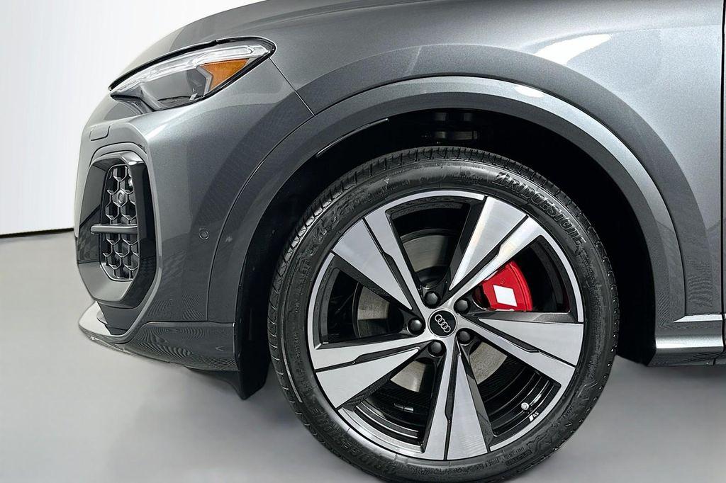 new 2025 Audi SQ5 car, priced at $72,650