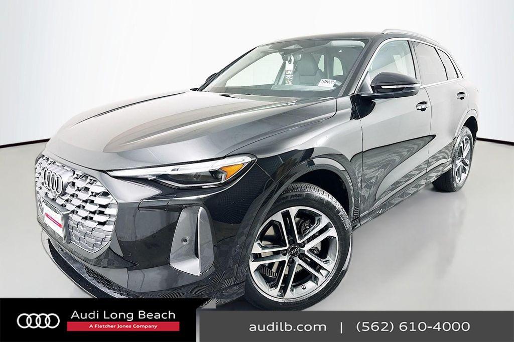 new 2025 Audi Q5 car, priced at $55,975