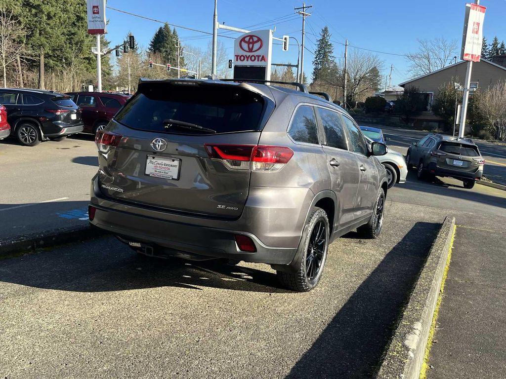 used 2019 Toyota Highlander car, priced at $23,777