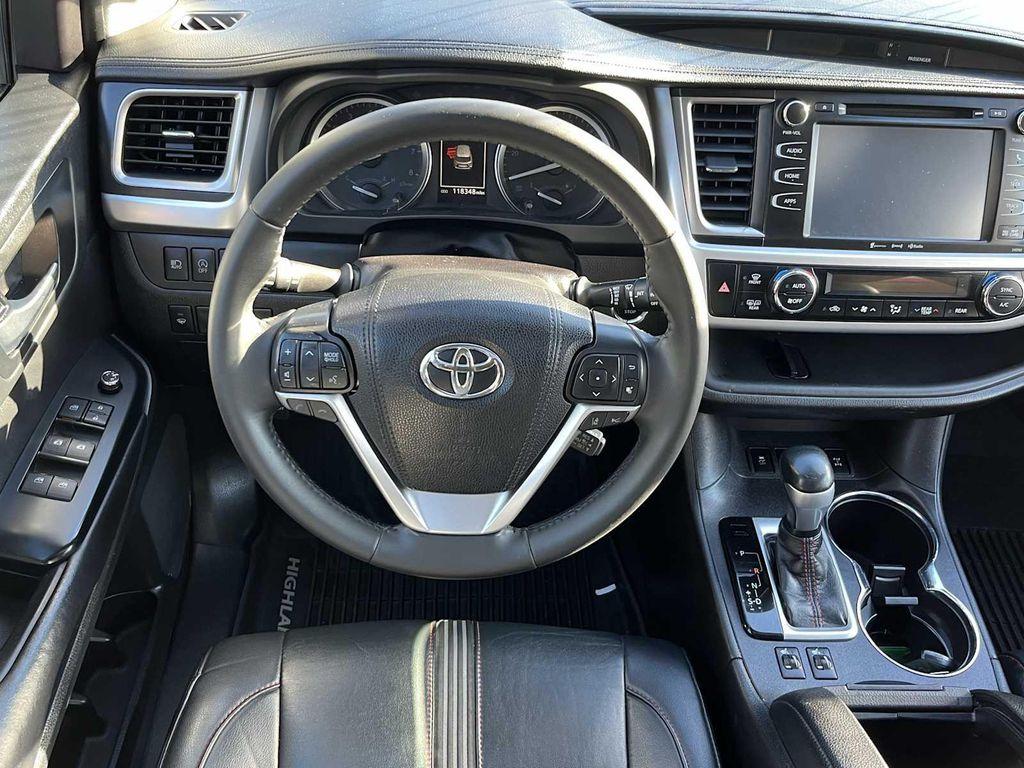 used 2019 Toyota Highlander car, priced at $23,777