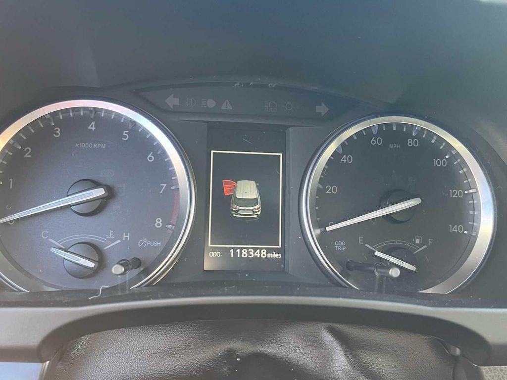 used 2019 Toyota Highlander car, priced at $23,777