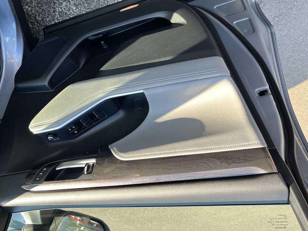 used 2024 Toyota Highlander car, priced at $48,625