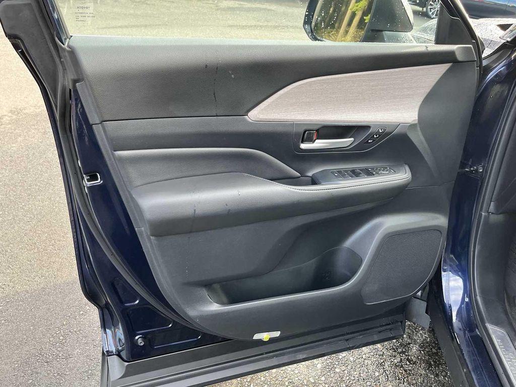 used 2024 Toyota Grand Highlander car, priced at $47,648
