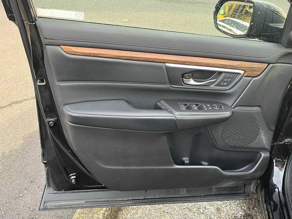 used 2019 Honda CR-V car, priced at $24,775