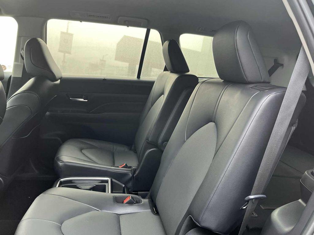 used 2025 Toyota Grand Highlander car, priced at $45,699