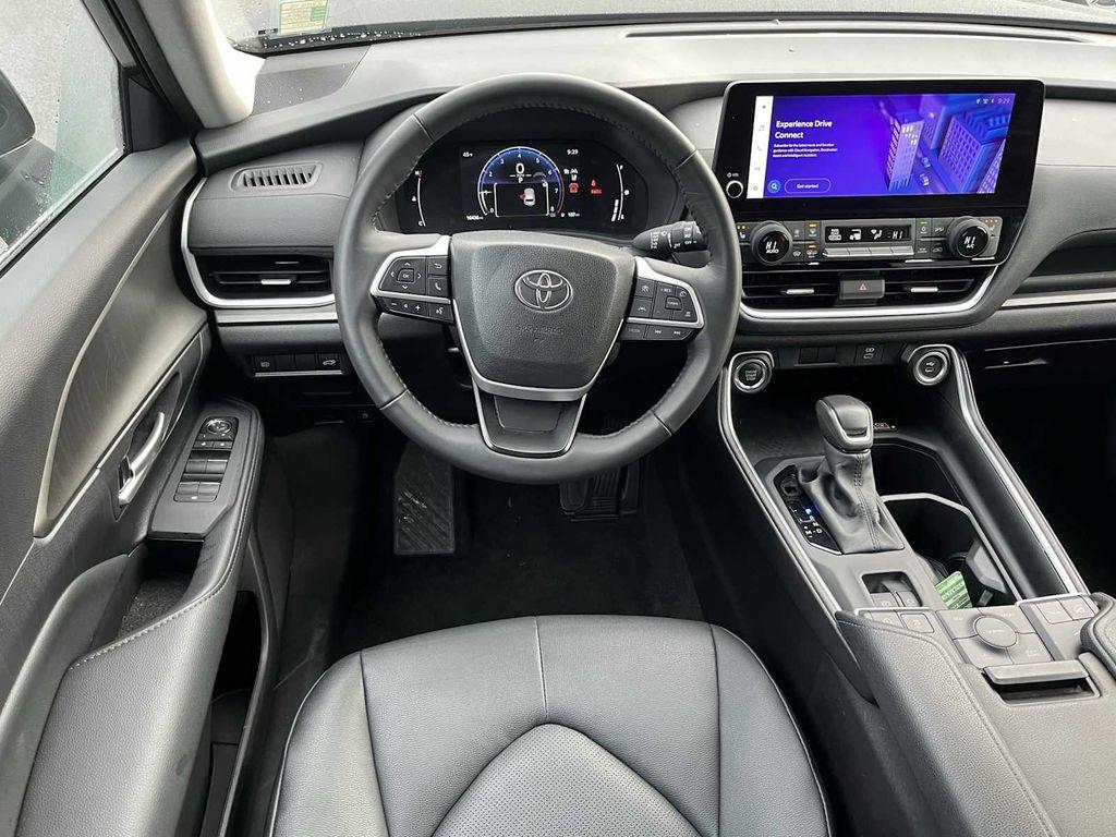 used 2025 Toyota Grand Highlander car, priced at $45,699