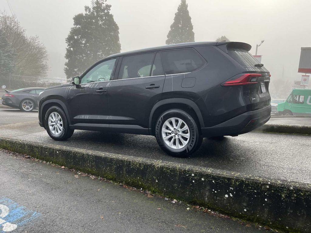 used 2025 Toyota Grand Highlander car, priced at $45,699