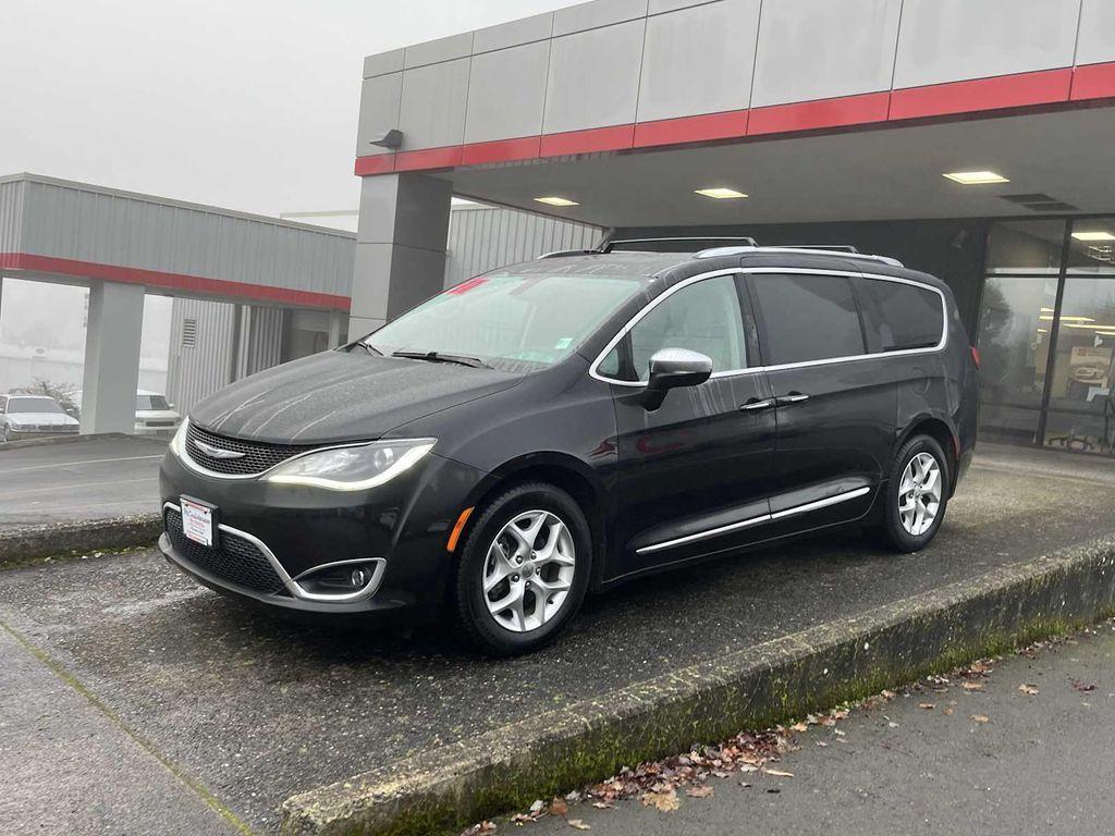 used 2020 Chrysler Pacifica car, priced at $21,665