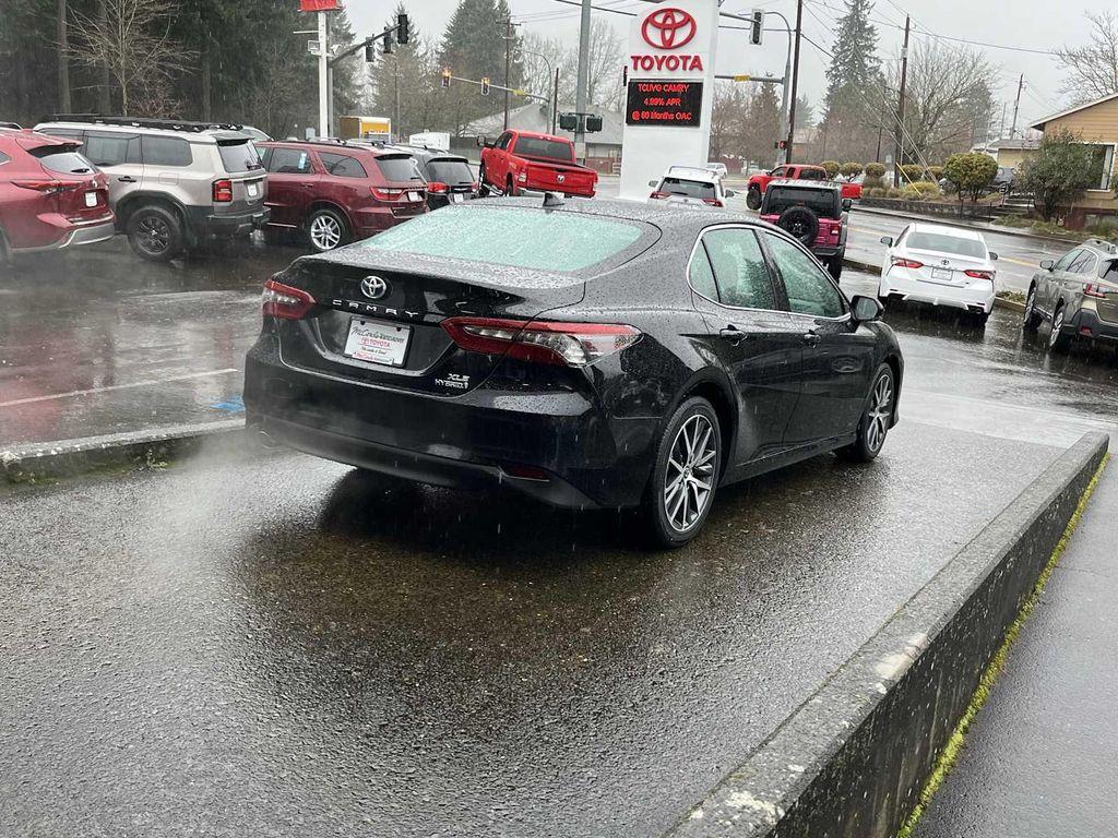 used 2024 Toyota Camry Hybrid car, priced at $32,111