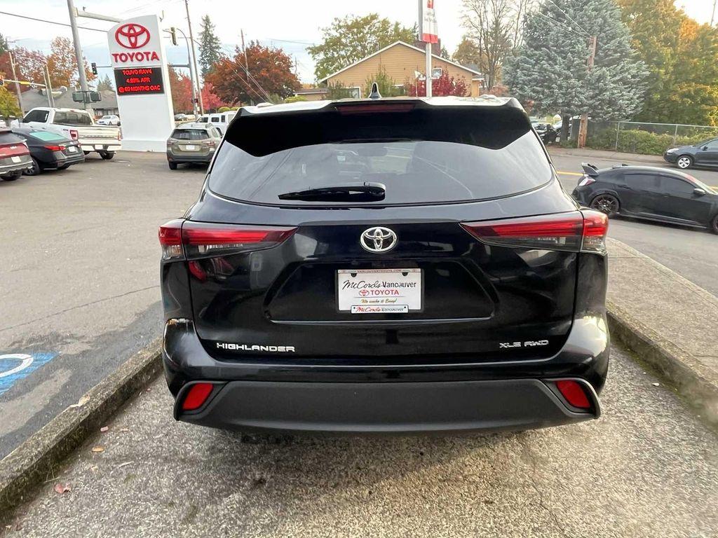 used 2024 Toyota Highlander car, priced at $42,995