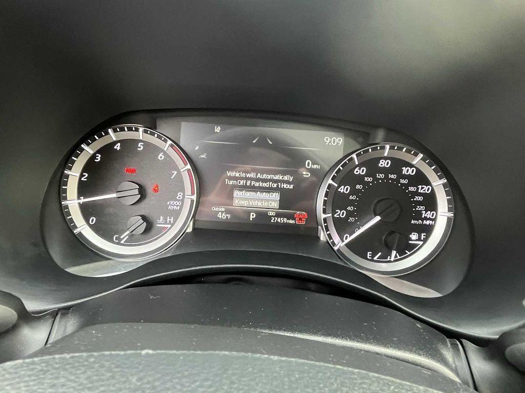 used 2024 Toyota Highlander car, priced at $42,995