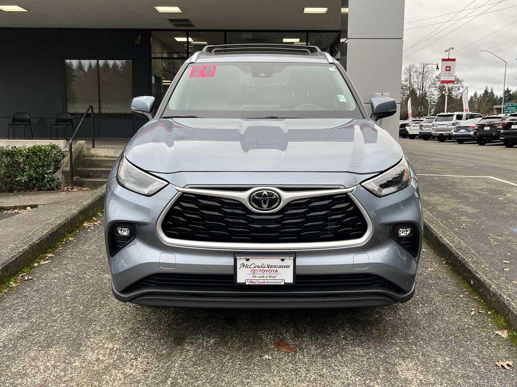 used 2024 Toyota Highlander car, priced at $42,665