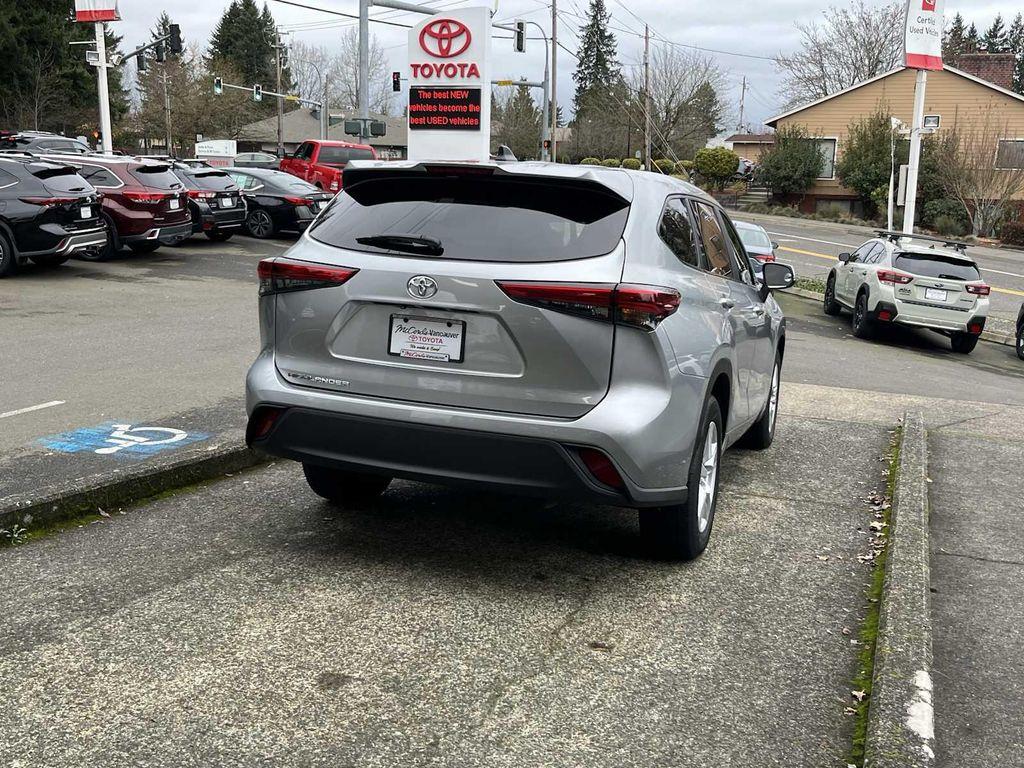 used 2023 Toyota Highlander car, priced at $32,777