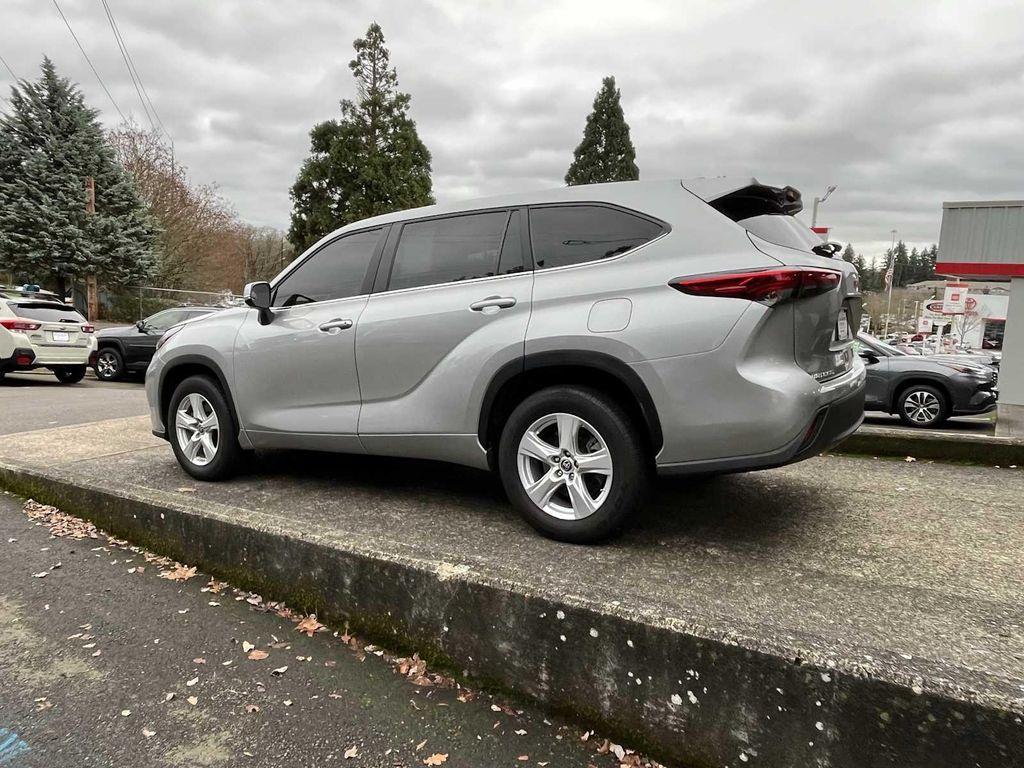 used 2023 Toyota Highlander car, priced at $32,777