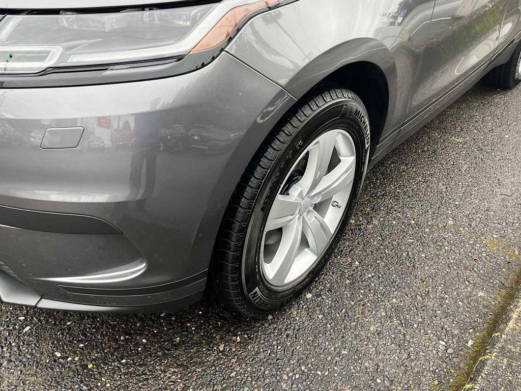 used 2018 Land Rover Range Rover Velar car, priced at $25,883