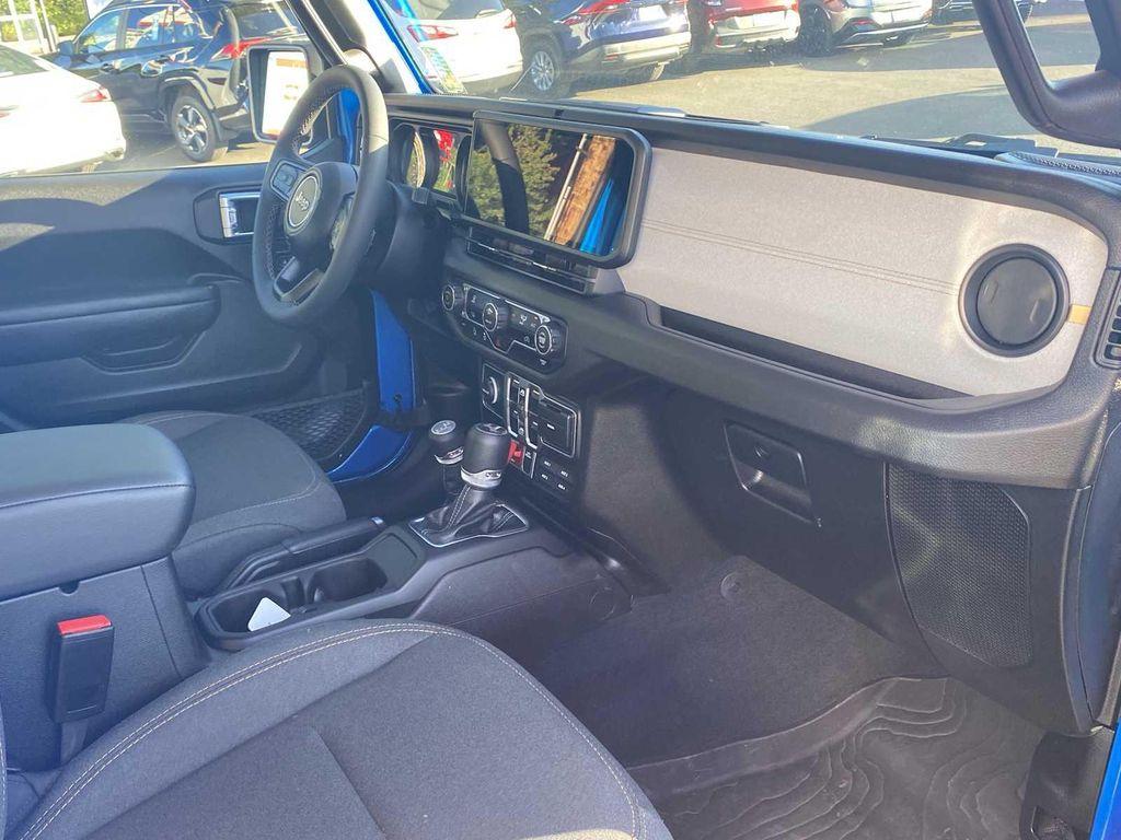 used 2025 Jeep Wrangler car, priced at $39,595