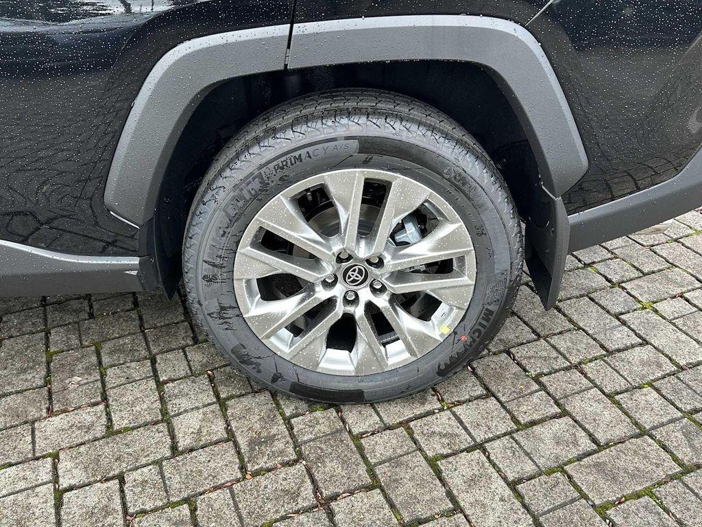 new 2025 Toyota RAV4 car, priced at $39,553