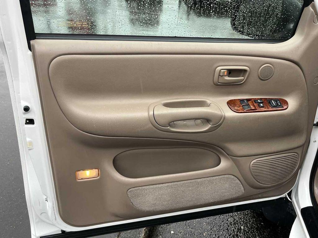 used 2002 Toyota Tundra car, priced at $13,321