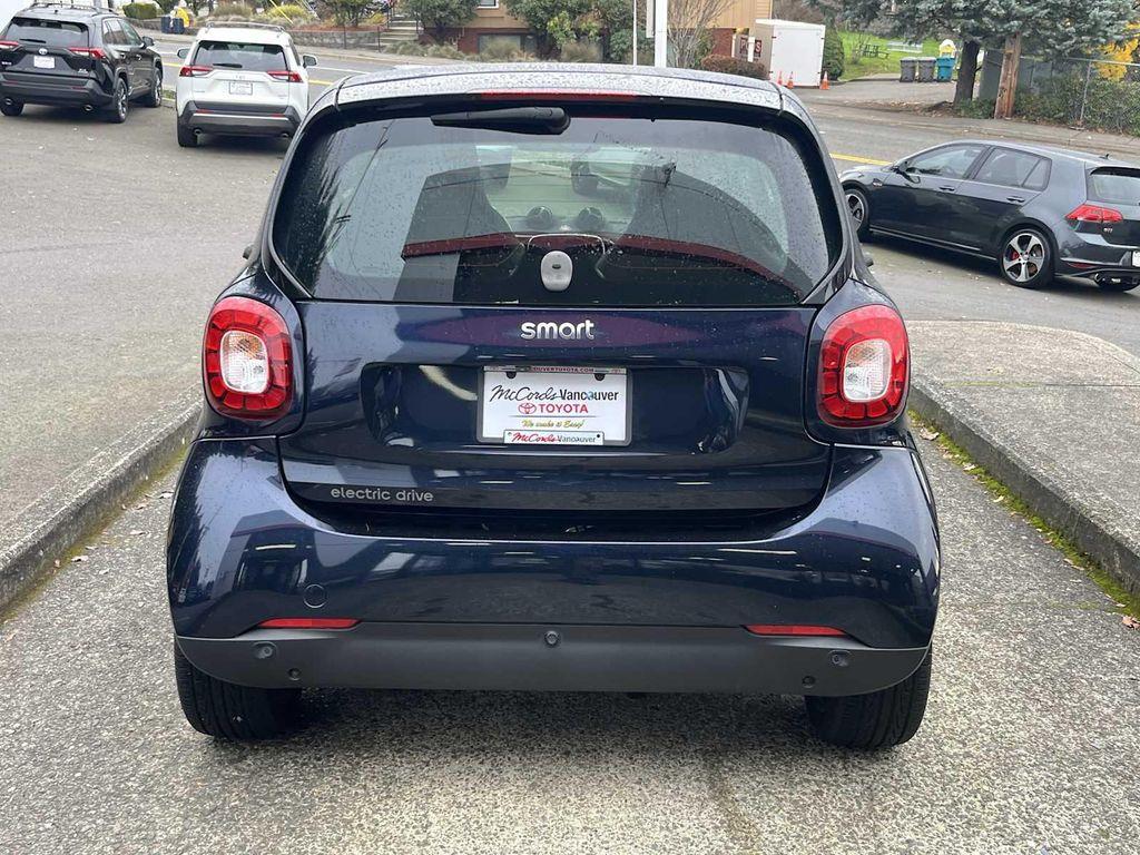 used 2018 smart ForTwo Electric Drive car, priced at $10,948
