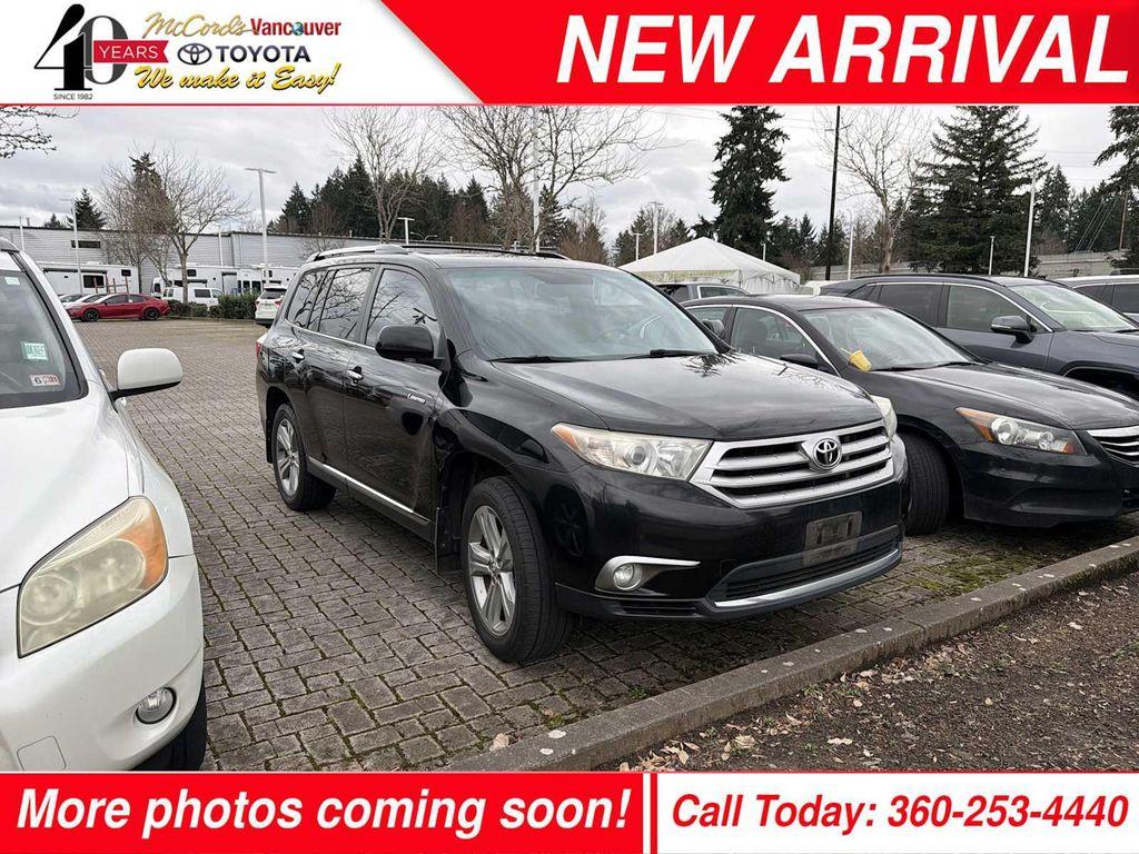used 2013 Toyota Highlander car, priced at $12,671