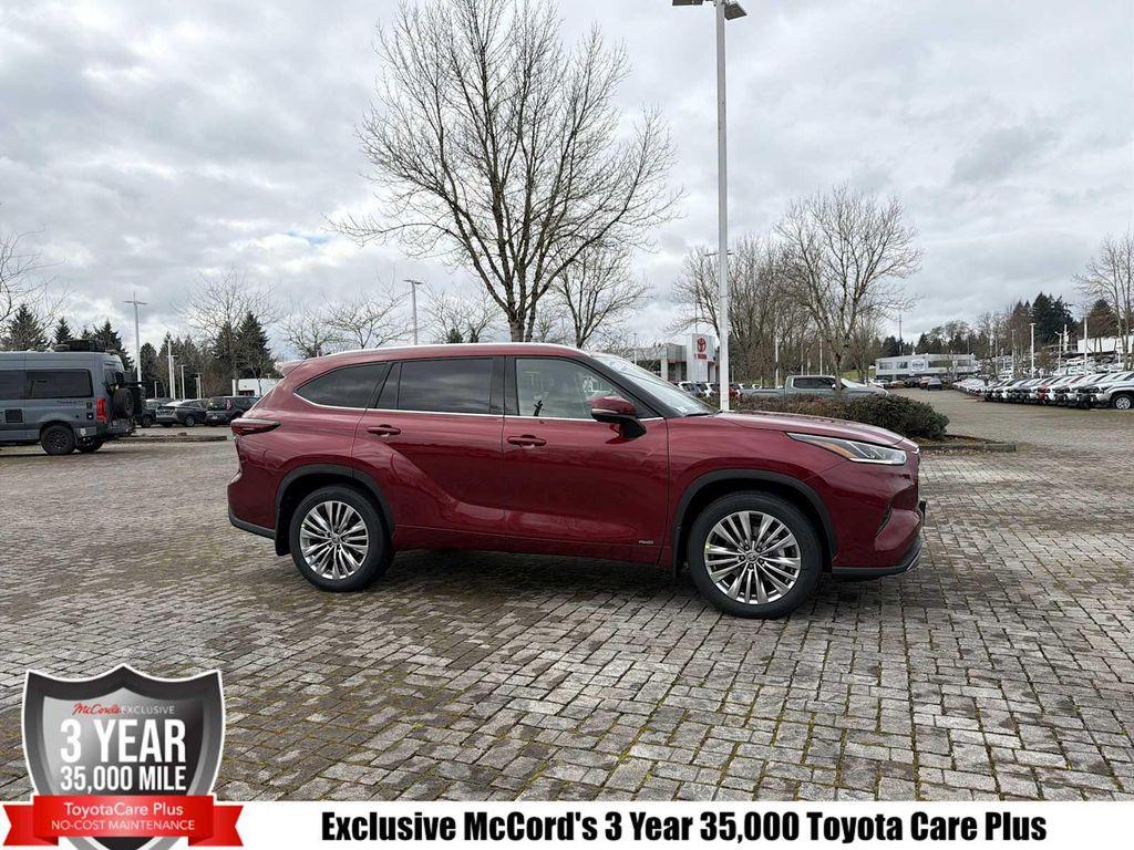 new 2026 Toyota Highlander Hybrid car, priced at $57,333