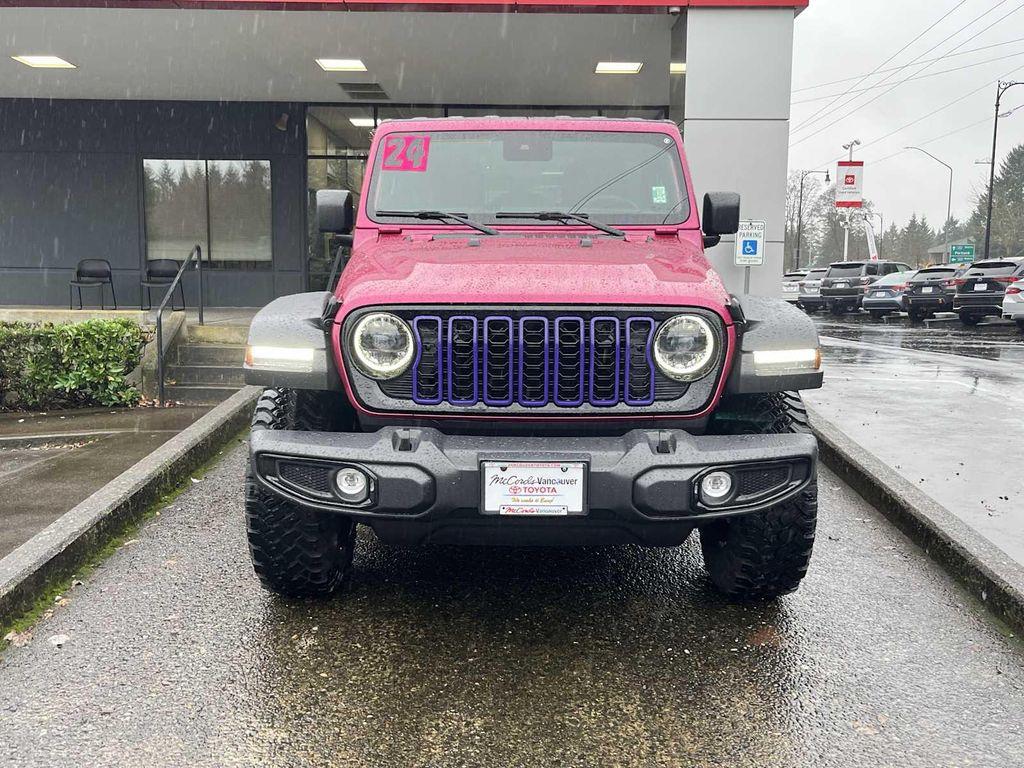 used 2024 Jeep Wrangler car, priced at $39,111