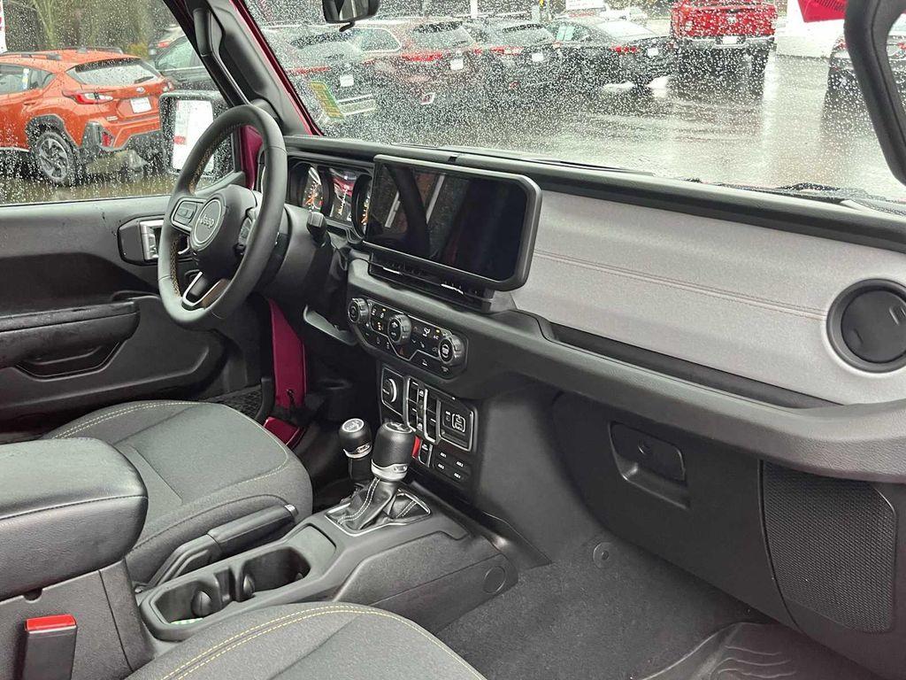 used 2024 Jeep Wrangler car, priced at $39,111