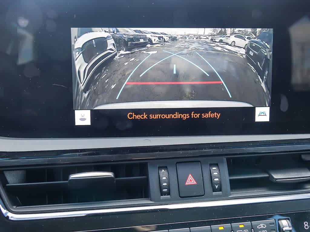 used 2024 Lexus ES 300h car, priced at $35,884