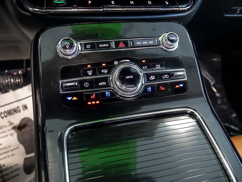 used 2022 Lincoln Nautilus car, priced at $32,708