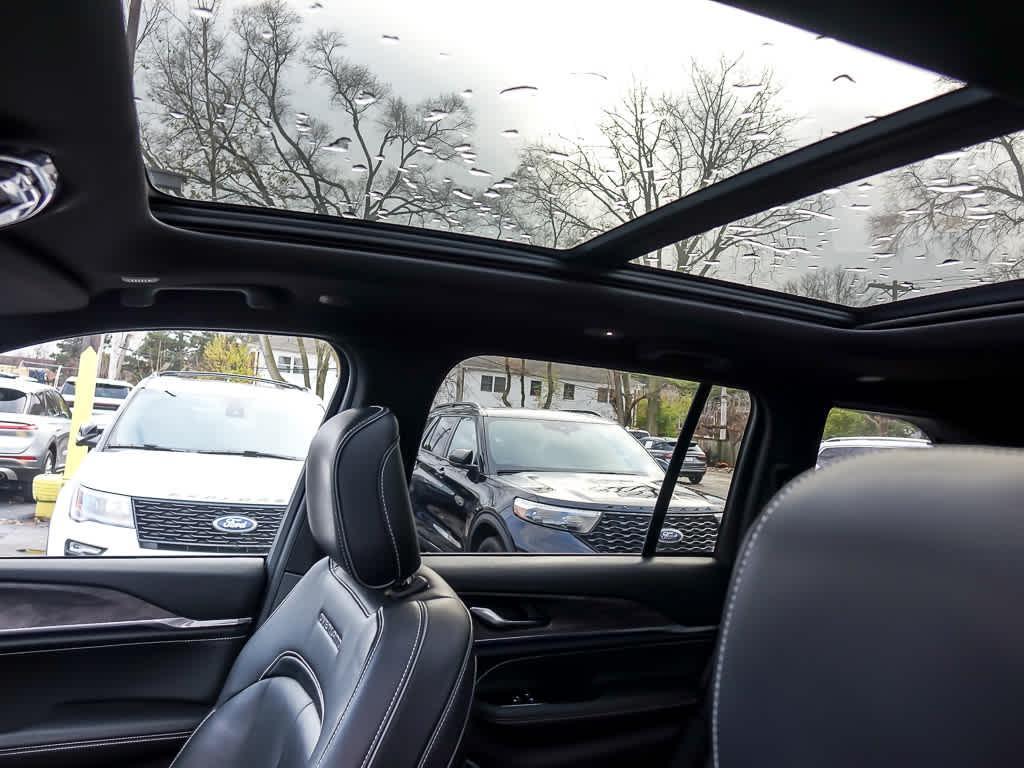 used 2022 Jeep Grand Cherokee car, priced at $30,431