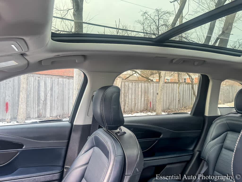 used 2024 Lincoln Nautilus car, priced at $50,647