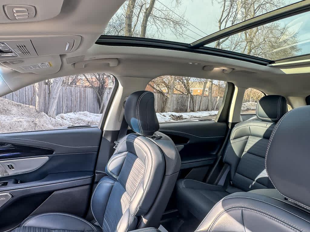 used 2024 Lincoln Nautilus car, priced at $53,159