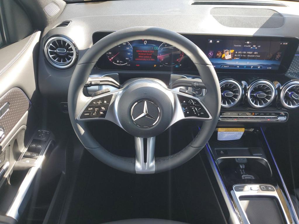 new 2026 Mercedes-Benz GLB 250 car, priced at $49,280