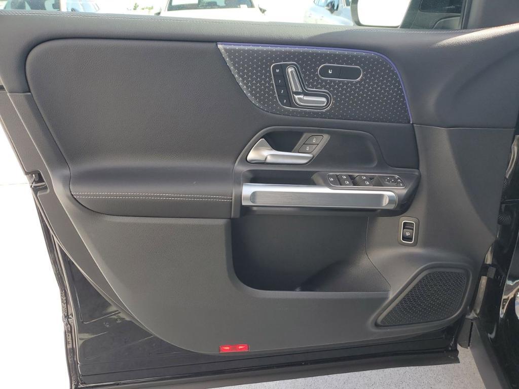 new 2026 Mercedes-Benz GLB 250 car, priced at $49,280