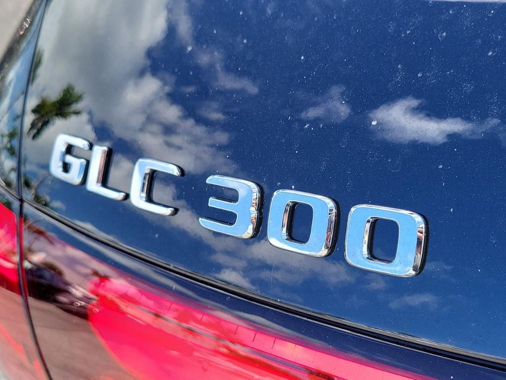 new 2026 Mercedes-Benz GLC 300 car, priced at $57,425