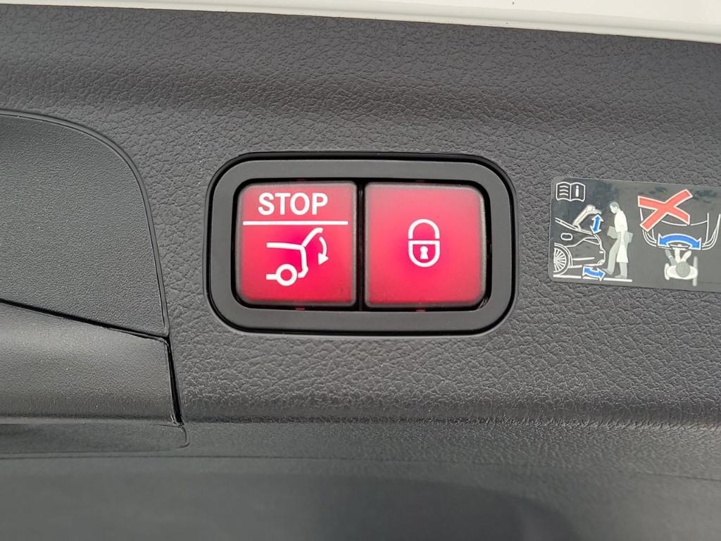 new 2026 Mercedes-Benz GLE 350 car, priced at $73,900