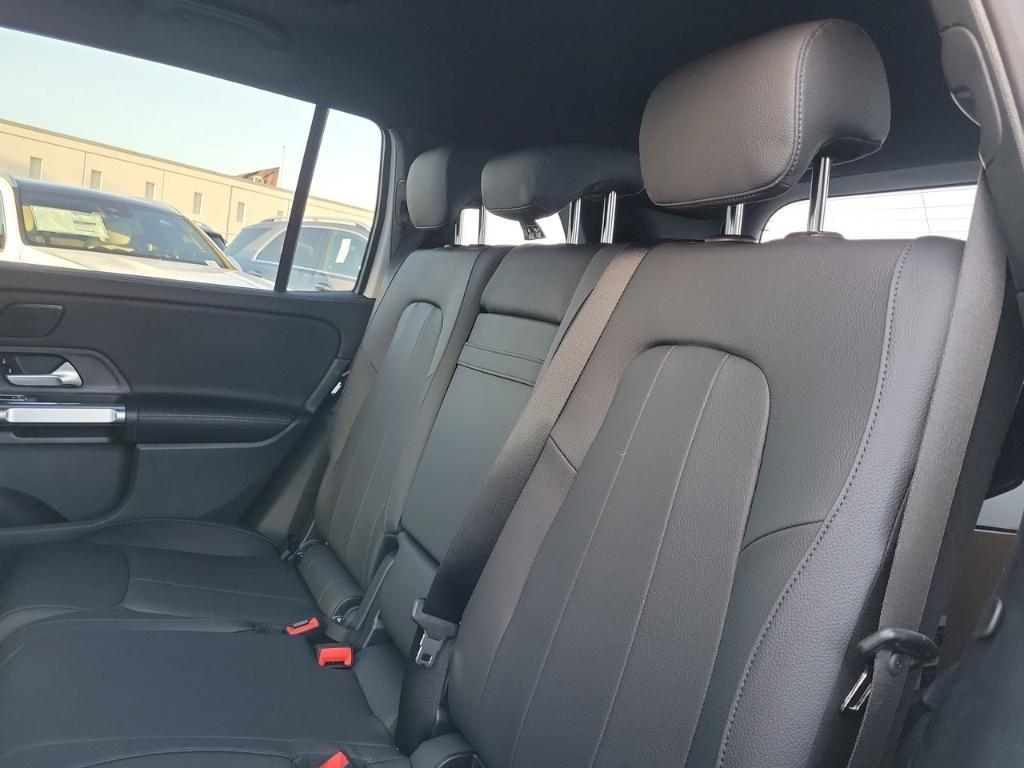 new 2026 Mercedes-Benz GLB 250 car, priced at $51,730