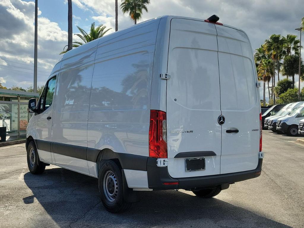 new 2025 Mercedes-Benz Sprinter 2500 car, priced at $60,938