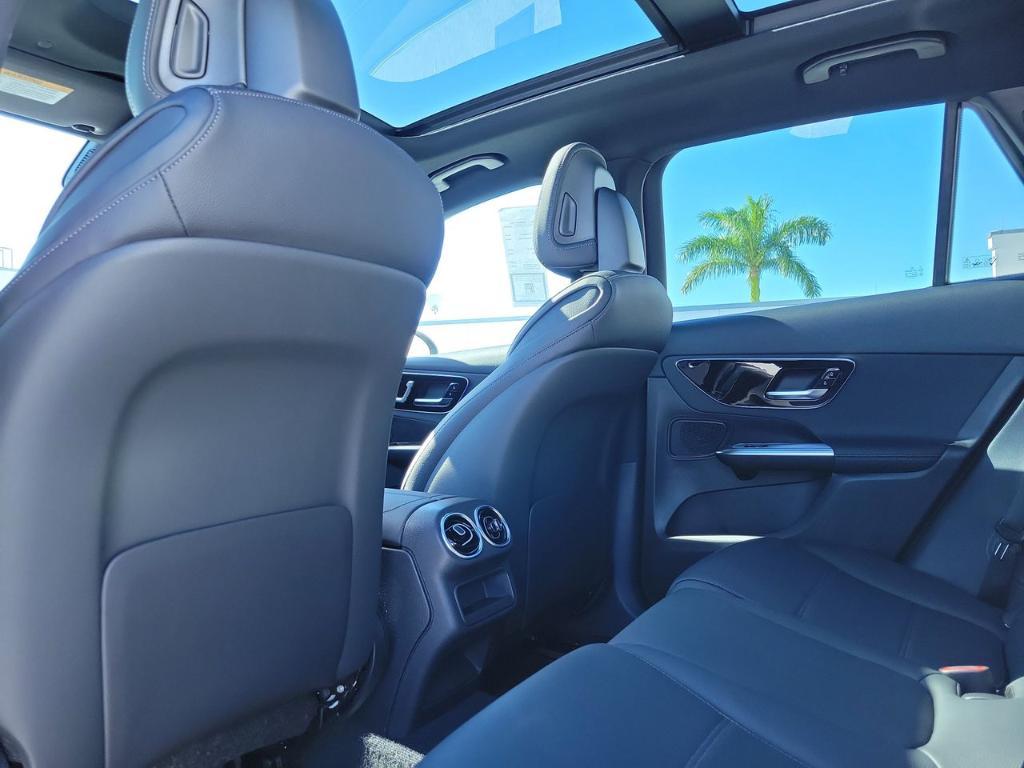 new 2026 Mercedes-Benz GLC 300 car, priced at $54,250