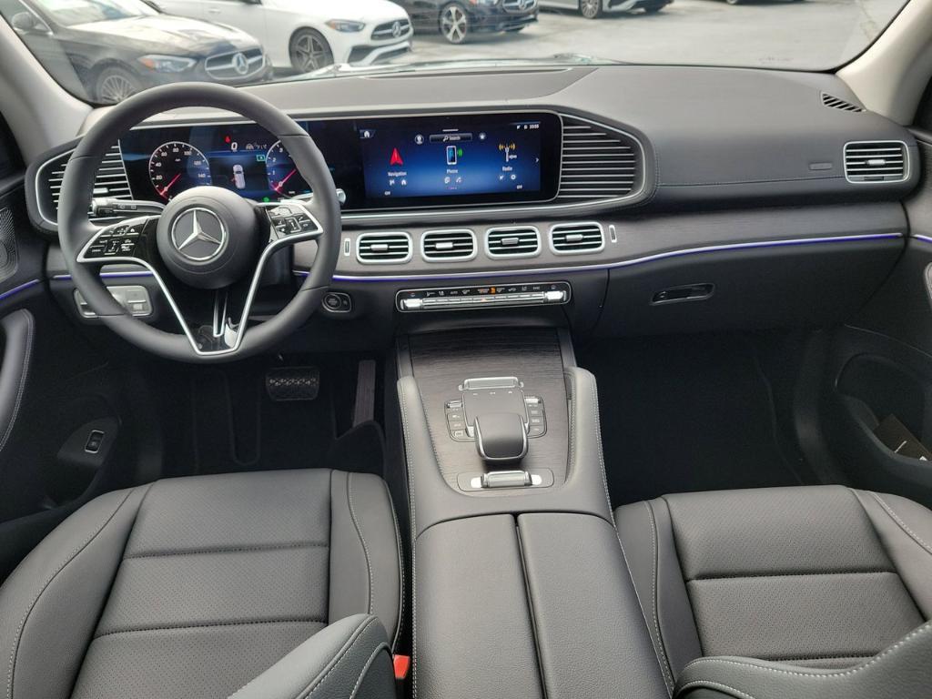 new 2026 Mercedes-Benz GLS 450 car, priced at $93,715